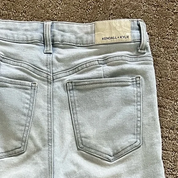 Kendall & Kylie The Icon High Rise Straight Jeans - Picture 5 of 5